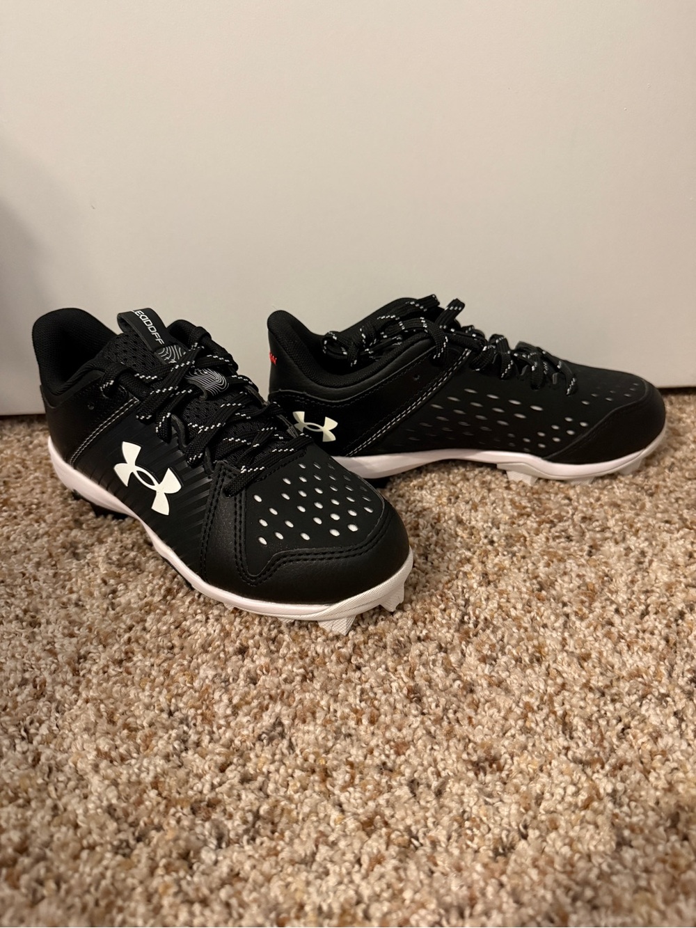Under Armour Leadoff Low RM Jr. Cleats